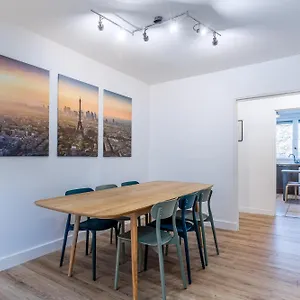 Oasis Urbaine For 8 Near To Paris , Villejuif France